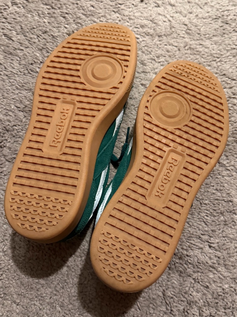 Reebok sneakers - Picture 4 of 5